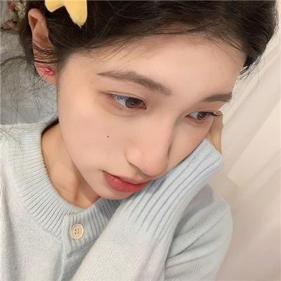 走夜路的男人
